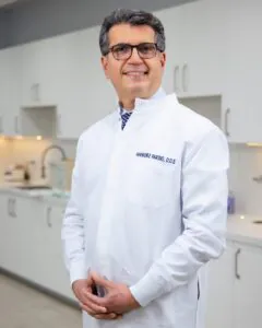 Dr. Fariborz Farsio